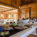 La Ferme Du Chozal, De Tradition Отель