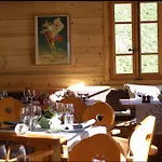 La Ferme Du Chozal, De Tradition Отель