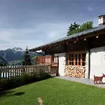 La Ferme Du Chozal, De Tradition Отель