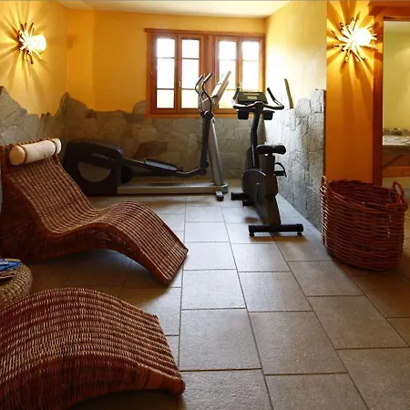 Hotel La Ferme Du Chozal, De Tradition 4*