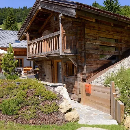 La Ferme Du Chozal, De Tradition 酒店 4*