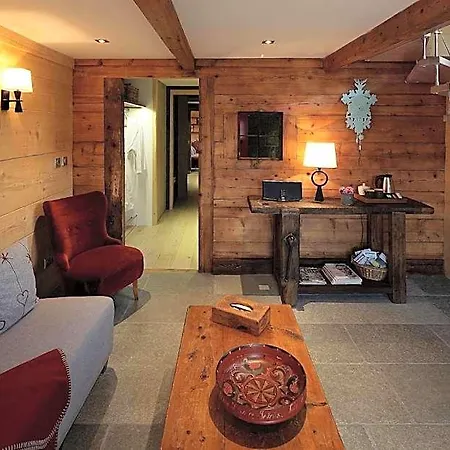 Hotel La Ferme Du Chozal, De Tradition Hauteluce